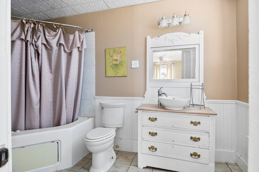 More Photos Of 6 Olmstedville Rd, Pottersville Hotel For Sale