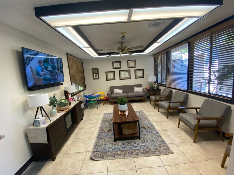 More Photos Of 1060-1080 Delbon Ave, Turlock Medical For Sale