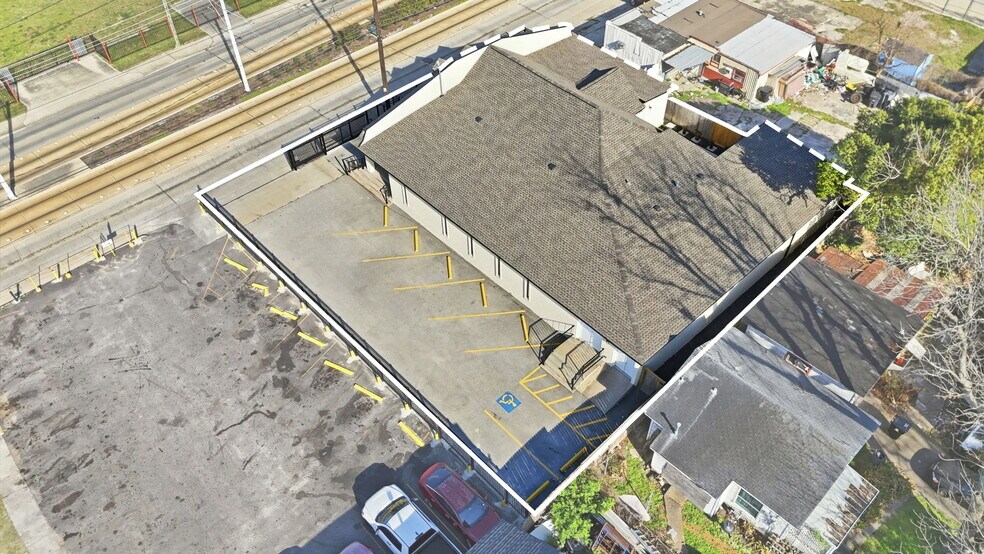More Photos Of 3911 Fulton St, Houston Religious Facility For Lease