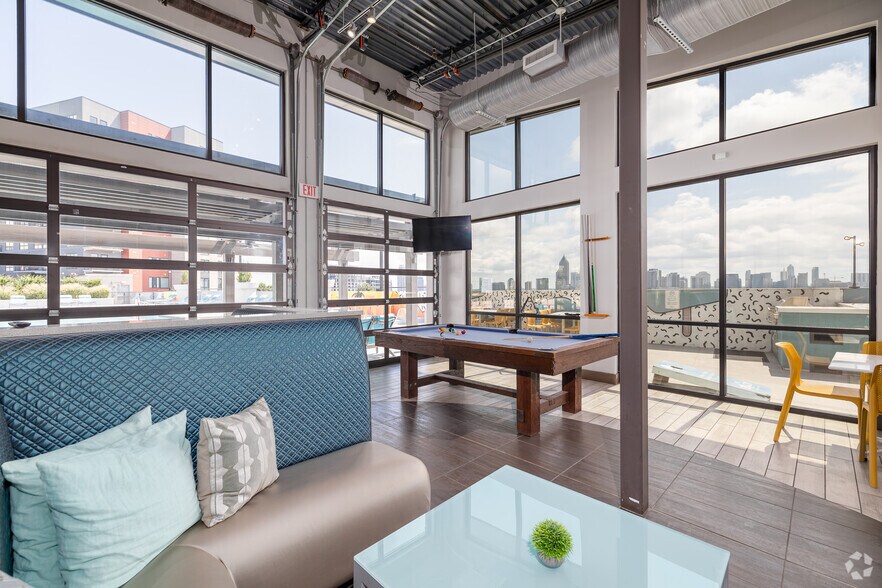 More Photos Of 930 Howell Mill Rd NW, Atlanta Apartments For Lease