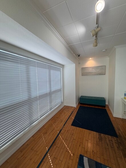 More Photos Of 840 19th St, Vero Beach Office Residential For Lease