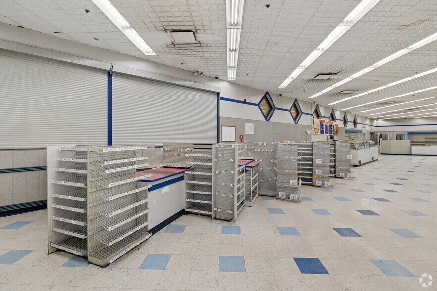 More Photos Of 1605 S San Jacinto Ave, San Jacinto Drugstore For Sale