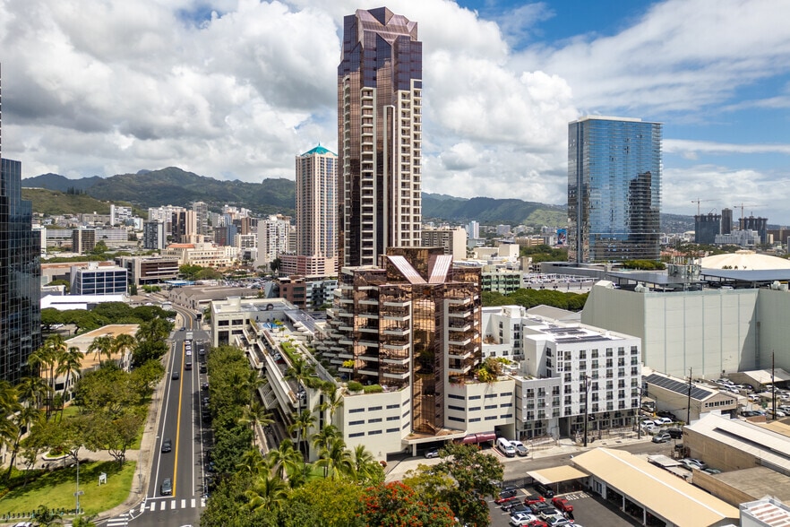 More Photos Of 725 Kapiolani Blvd, Honolulu Office For Sale