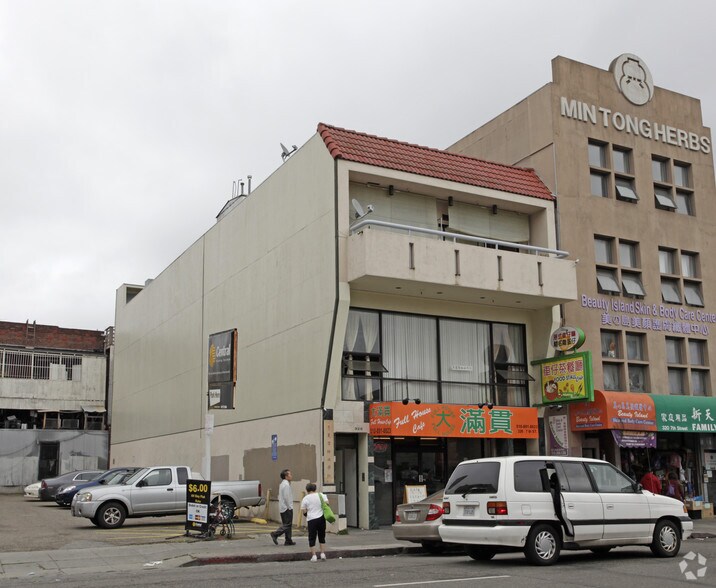 Primary Photo Of 328 7th St, Oakland Storefront Retail Office For Sale