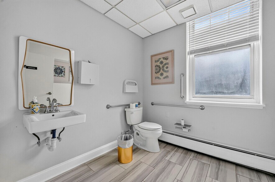More Photos Of 89 Valley Rd, Montclair Medical For Sale