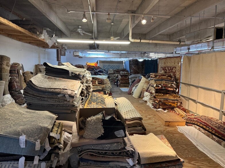 More Photos Of 2801 Biscayne Blvd, Miami Freestanding For Lease