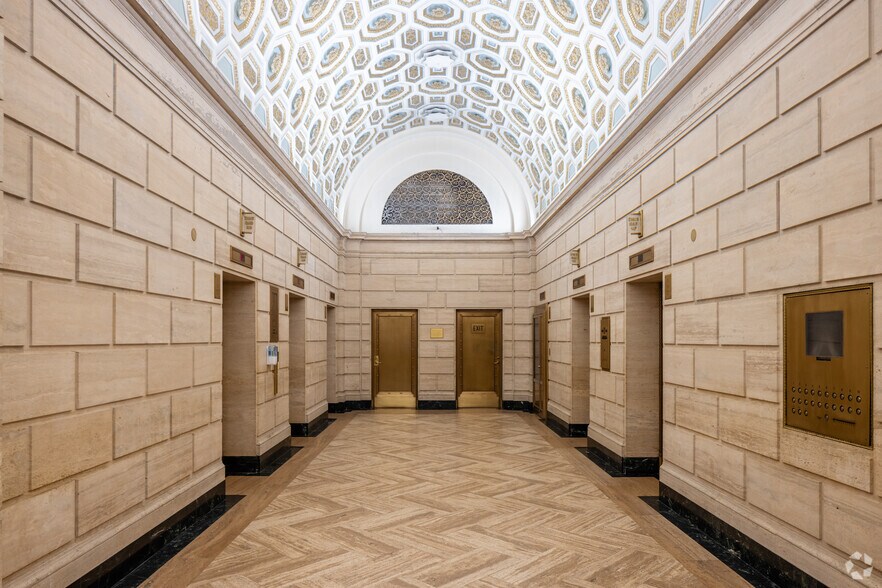 More Photos Of 90 Broad St, New York Coworking Space