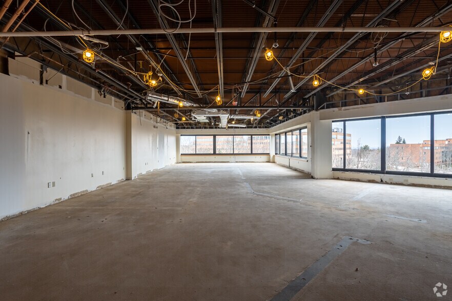 More Photos Of 50 Braintree Hill Office Park, Braintree Unknown For Sale