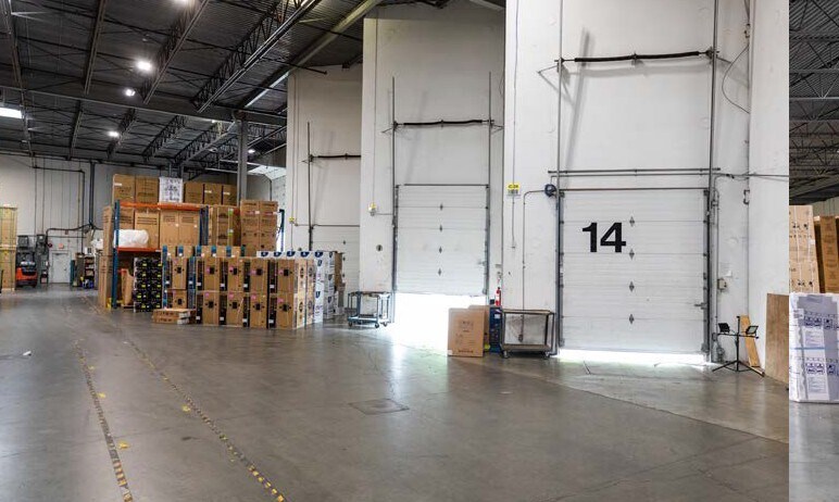 More Photos Of 8085 N Fraser Way, Burnaby Warehouse For Lease
