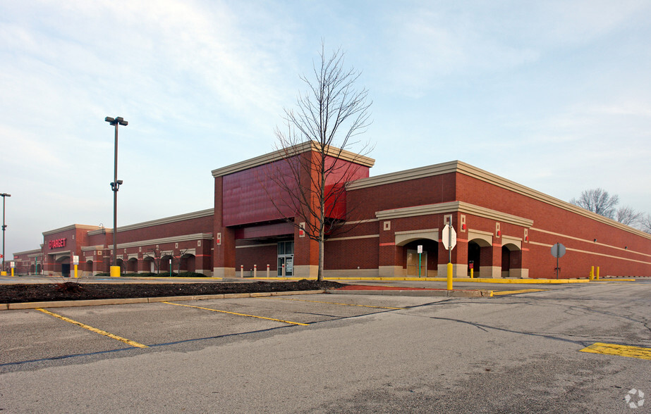 Primary Photo Of 2755 W Market St, Fairlawn Unknown For Lease