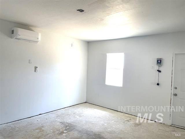 More Photos Of 14463 Airbase Rd, Mountain Home Freestanding For Sale