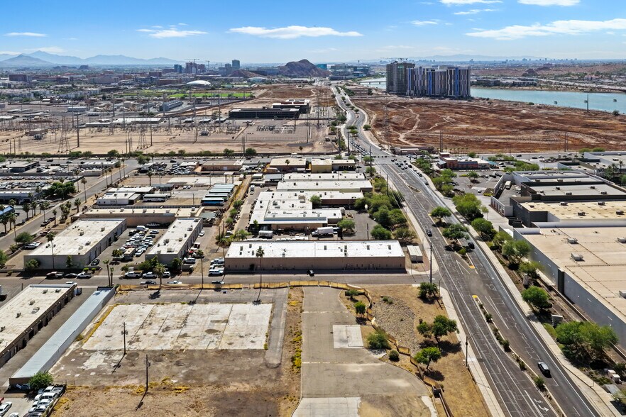 More Photos Of 116 S Industrial Dr, Tempe Warehouse For Sale