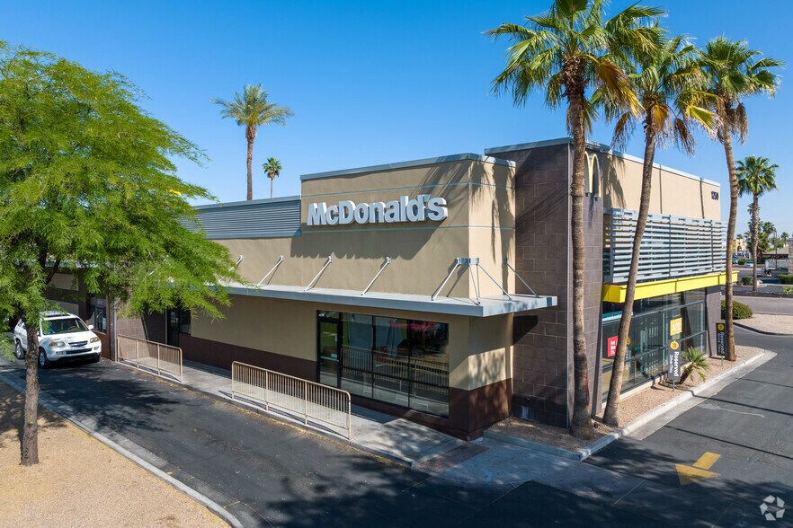 More Photos Of 1262-1342 S Country Club Dr, Mesa General Retail For Lease