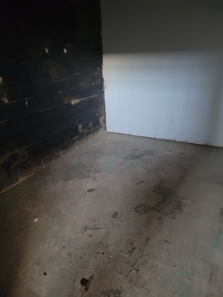 More Photos Of 2412-2414 N Robinson Ave, Oklahoma City Storefront Retail Office For Lease