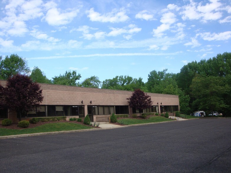Primary Photo Of 490 W Route 33, Millstone Township Office For Lease