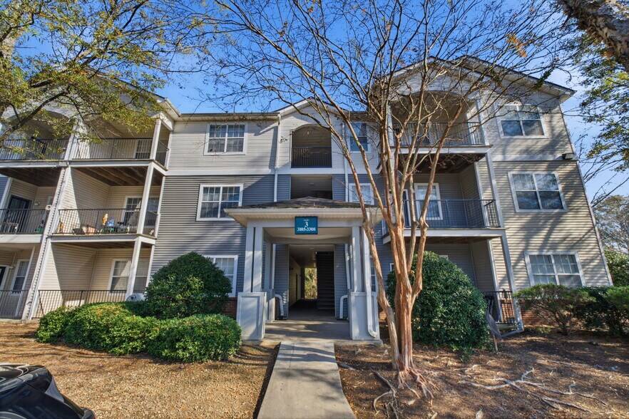More Photos Of 6595 Mount Zion Blvd, Morrow Apartments For Sale