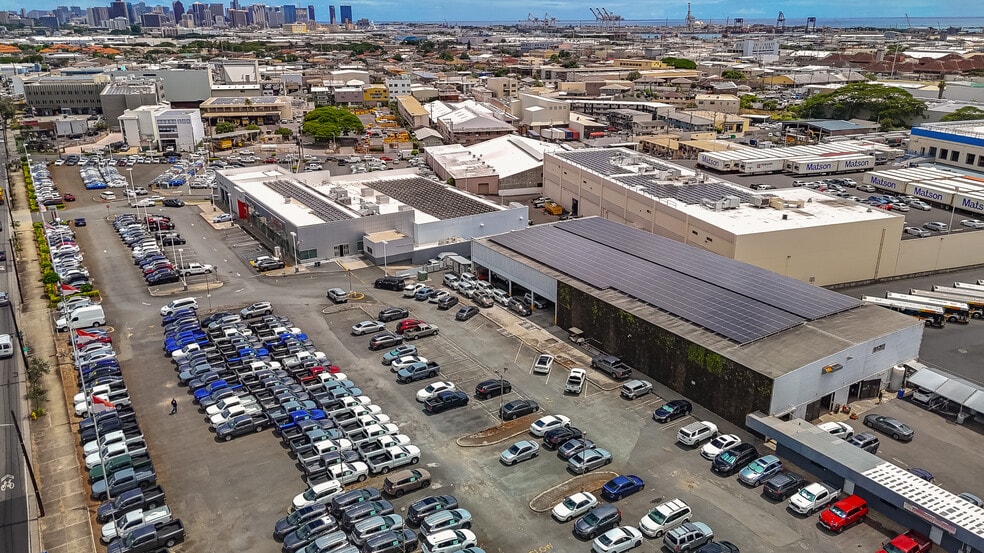 More Photos Of 2295 N King St, Honolulu Land For Sale