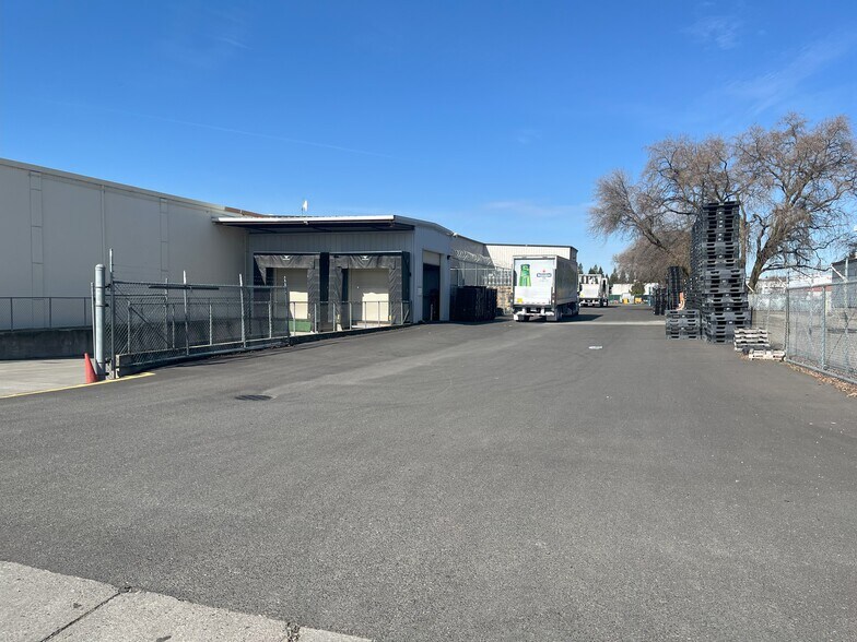 More Photos Of 71 Loren Ave, Chico Industrial For Sale