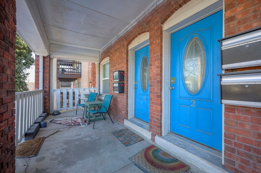 More Photos Of 1017 W 39th St, Kansas City Apartments For Sale