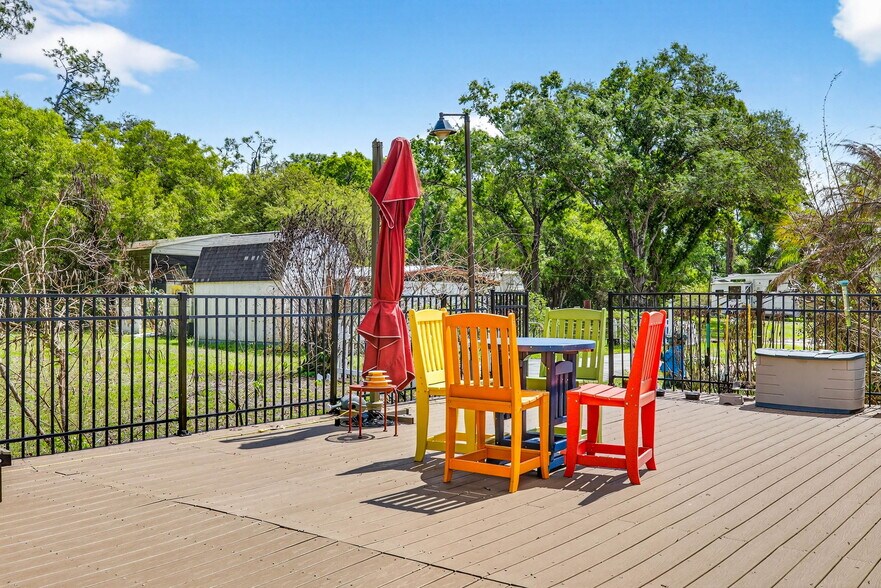 More Photos Of 3308 24th Ave SE, Ruskin Specialty For Sale