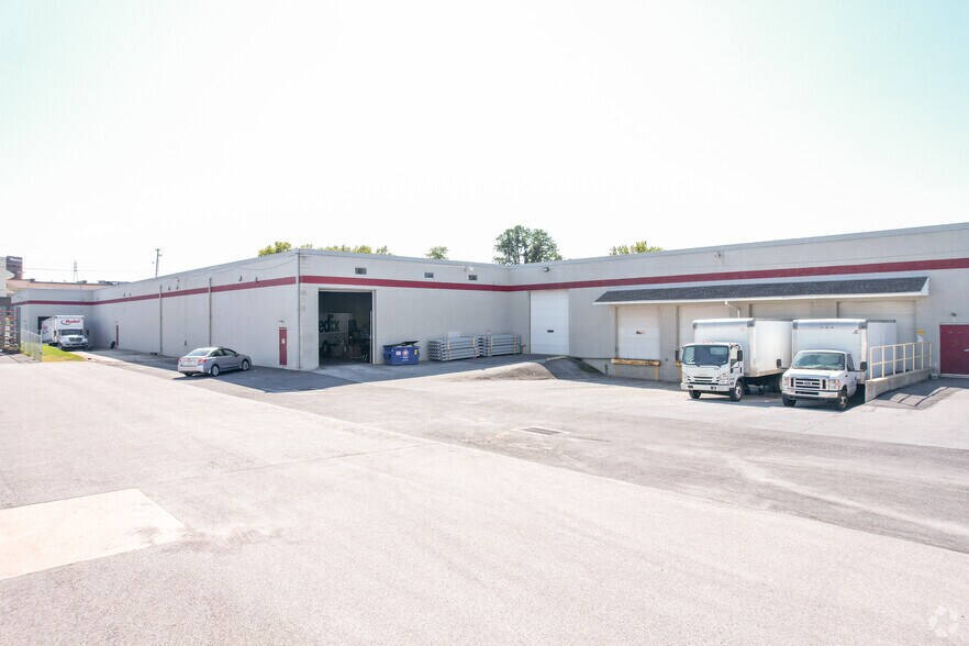 More Photos Of 4455 Chambers Hill Rd, Harrisburg Manufacturing For Lease