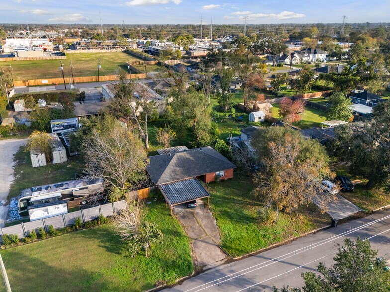 More Photos Of 4614 Randwick Dr, Houston Land For Sale