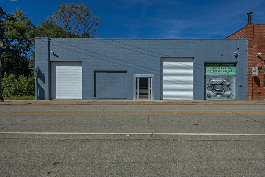 Primary Photo Of 101 W Main St, Hogansville Distribution For Sale