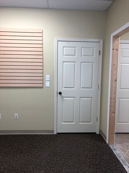 More Photos Of 5955 Caswell Rd, Beaumont Freestanding For Lease