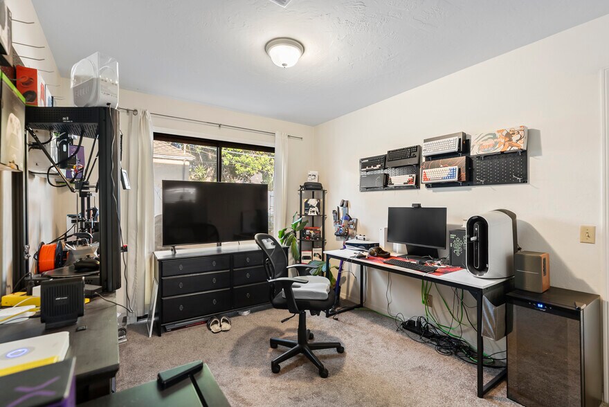 More Photos Of 429 Nautilus St, La Jolla Apartments For Sale