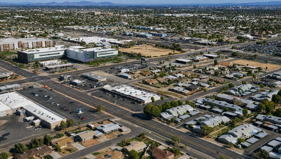 More Photos Of 4803-4825 N 27th Ave, Phoenix General Retail For Lease