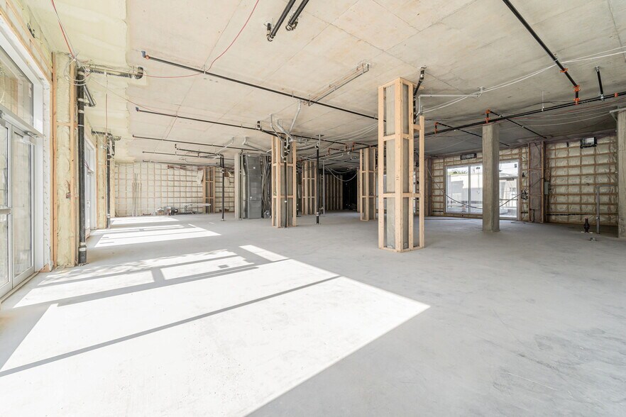 More Photos Of 2485 Rue Bélanger, Montréal Multifamily For Sale