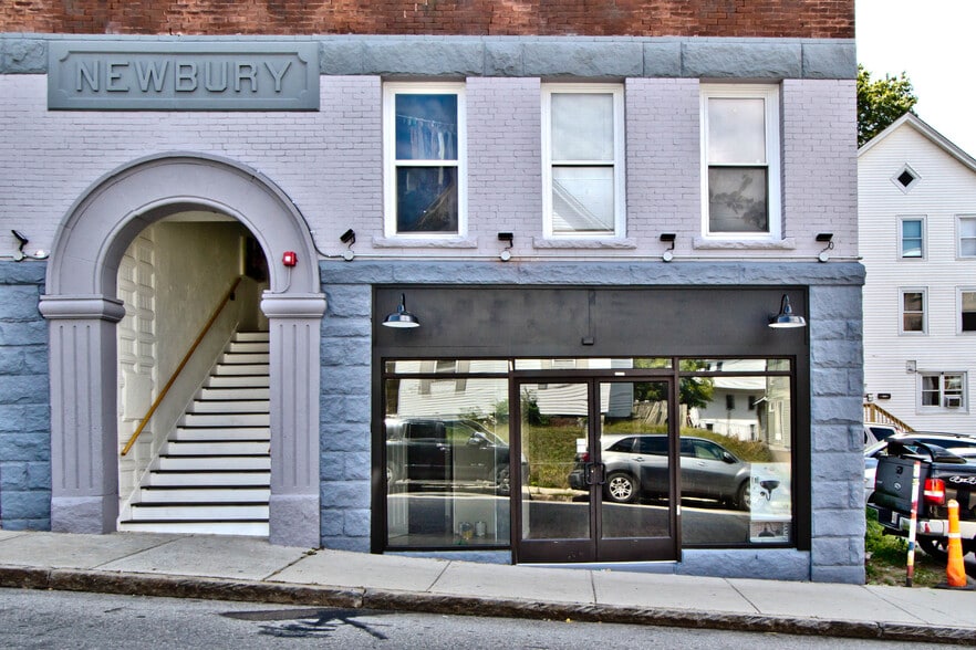 Primary Photo Of 244-250 Pleasant St, Worcester Apartments For Lease