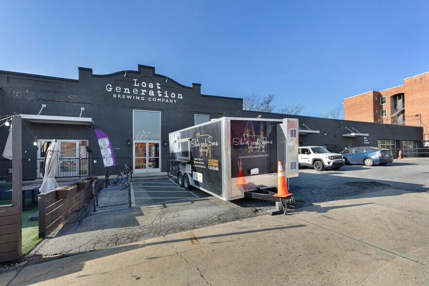 More Photos Of 327 S St NE, Washington Warehouse For Lease