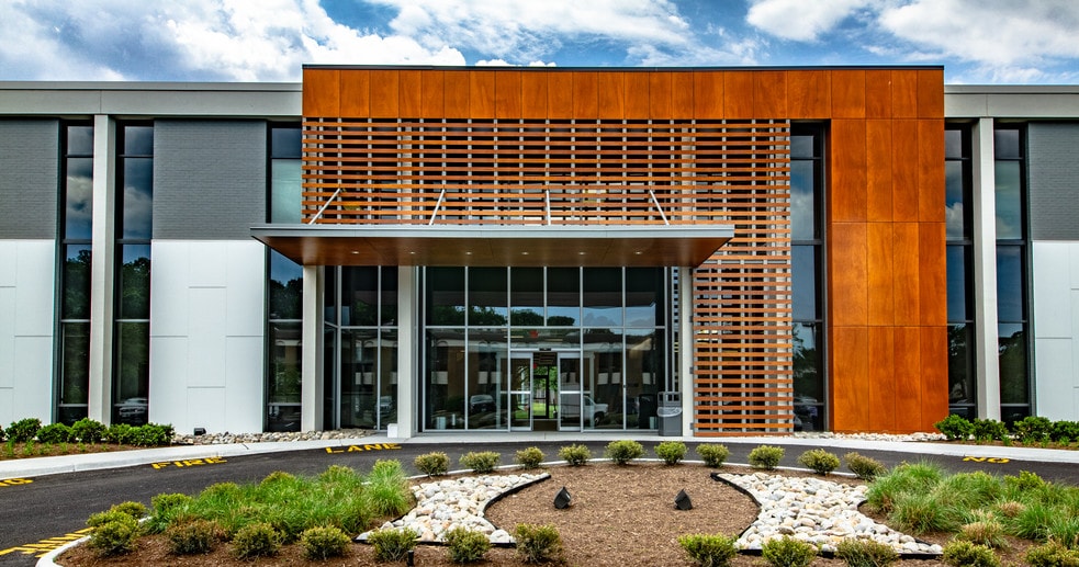 More Photos Of 6387 Center Dr, Norfolk Unknown For Lease