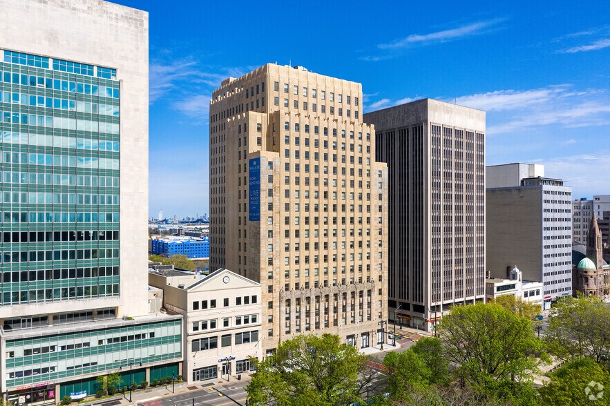 More Photos Of 540 Broad St, Newark Office Residential For Lease