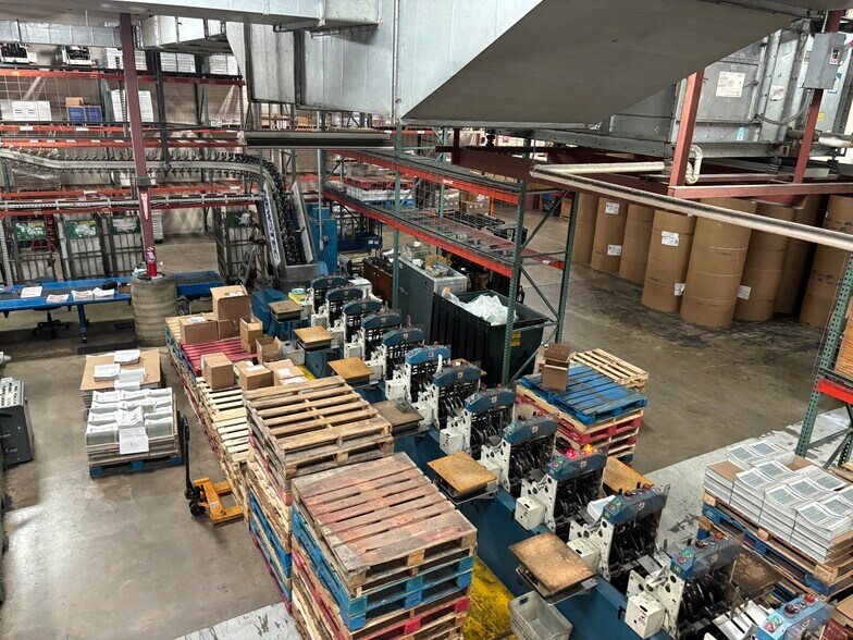 More Photos Of 506 James St, Brainerd Warehouse For Sale