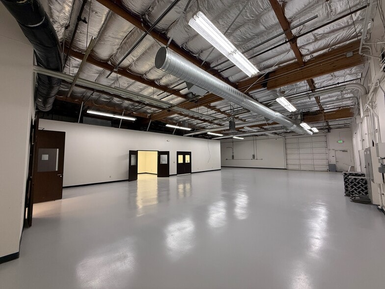 More Photos Of 1231-1237 Midas Way, Sunnyvale Research And Development For Lease