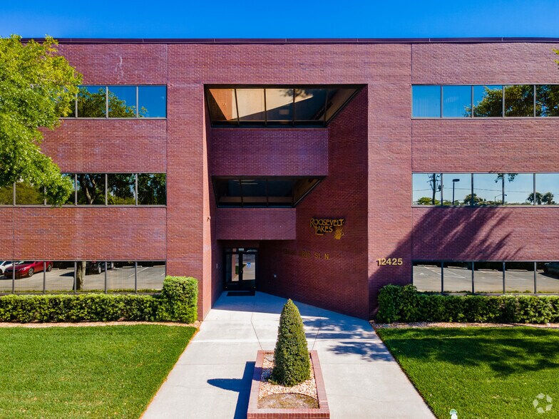 More Photos Of 12425 28th St N, Saint Petersburg Office For Lease