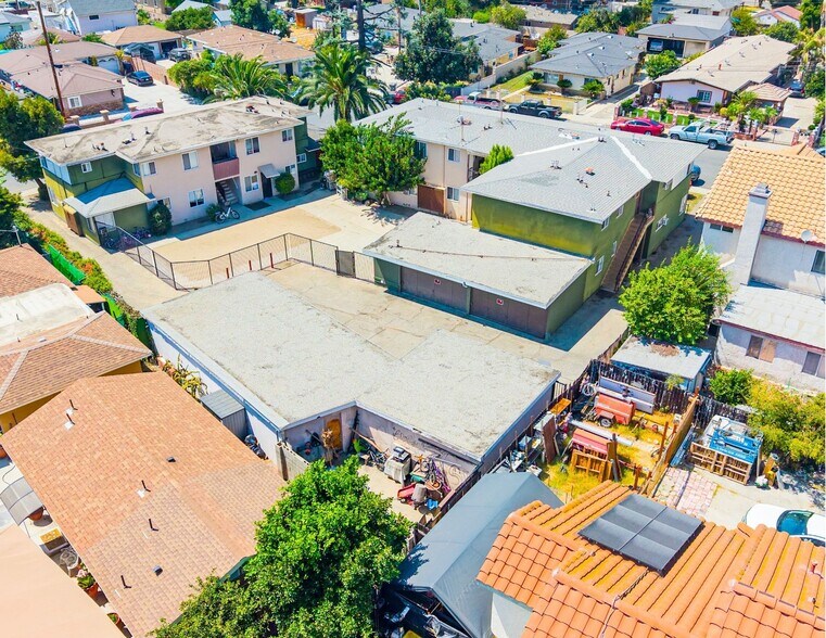 More Photos Of 1072 W Wilson St, Pomona Apartments For Sale