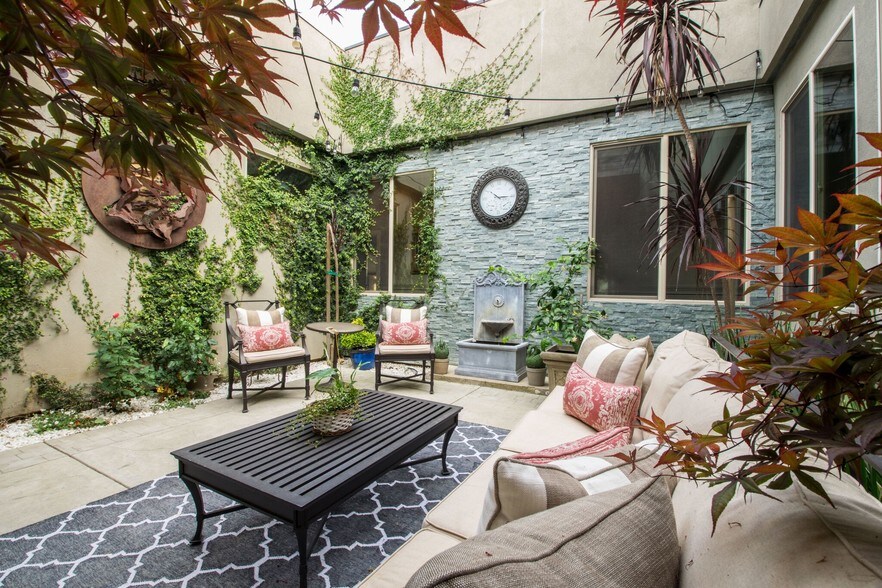 More Photos Of 8734 Sotheby Ct, Fair Oaks Assisted Living For Sale