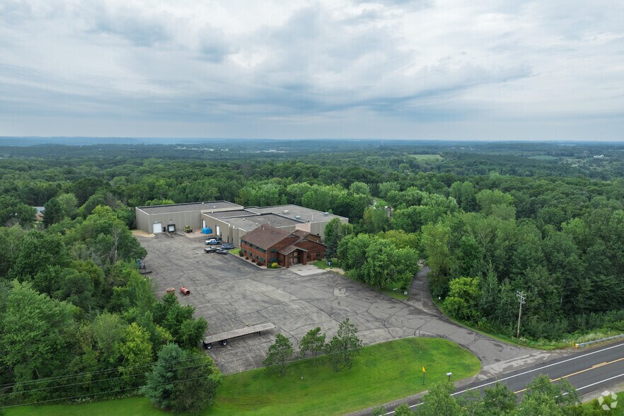 More Photos Of 454 County Rd V V, Somerset Manufacturing For Sale