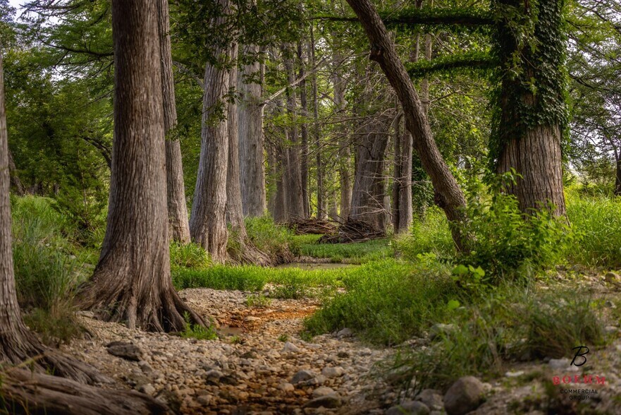 More Photos Of 50500 Interstate 10 W, Comfort Office For Sale