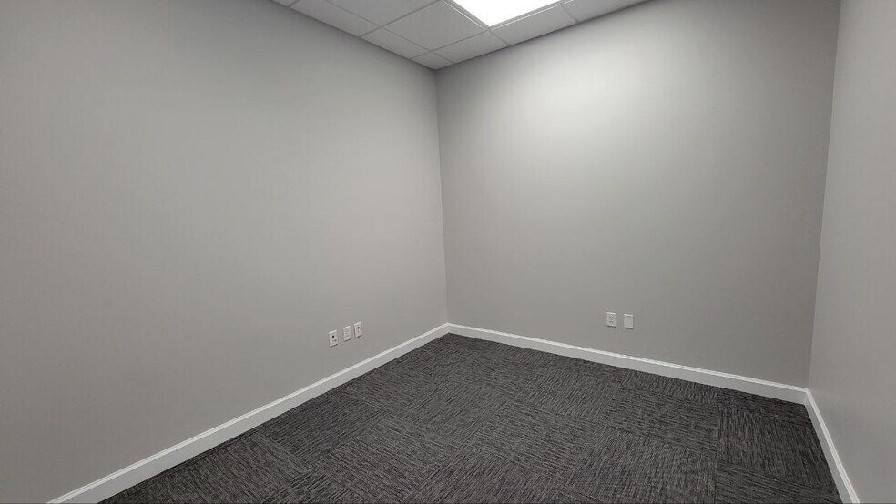 More Photos Of 121-189 S Orange Ave, Orlando Office Residential For Sale