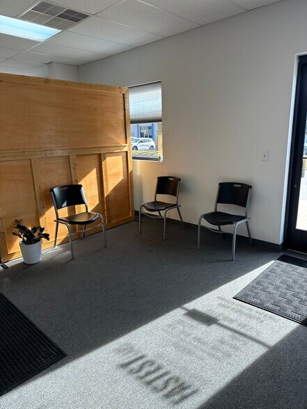 Primary Photo Of 2445 S Industrial Hwy, Ann Arbor Coworking Space