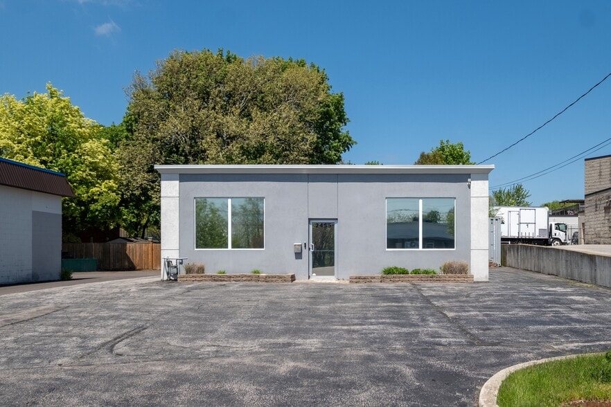 Primary Photo Of 2455 Industrial St, Burlington Warehouse For Sale