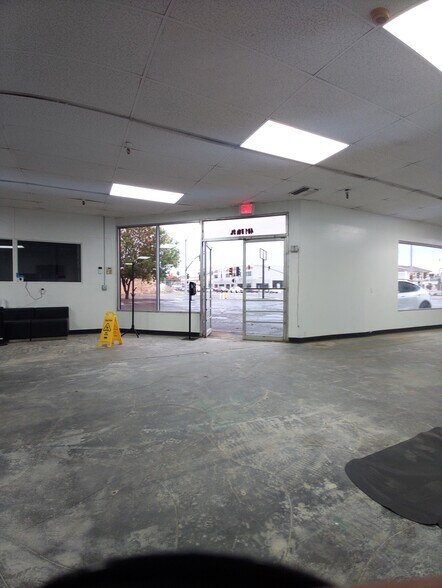 More Photos Of 431 5th St, Marysville Freestanding For Sale