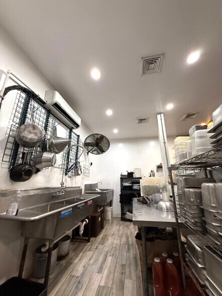 More Photos Of 36 W Pine Ave, Eastpoint Restaurant For Sale