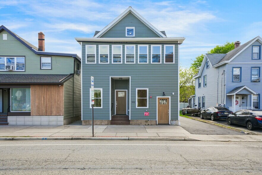 Primary Photo Of 532 Ringwood Ave, Wanaque Multifamily For Sale