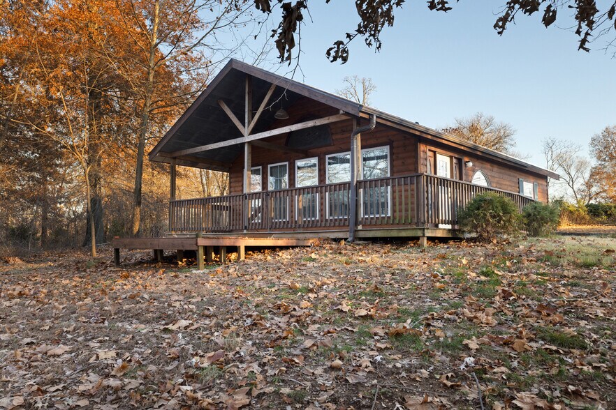 More Photos Of 27210 S Highway 125, Afton Apartments For Sale