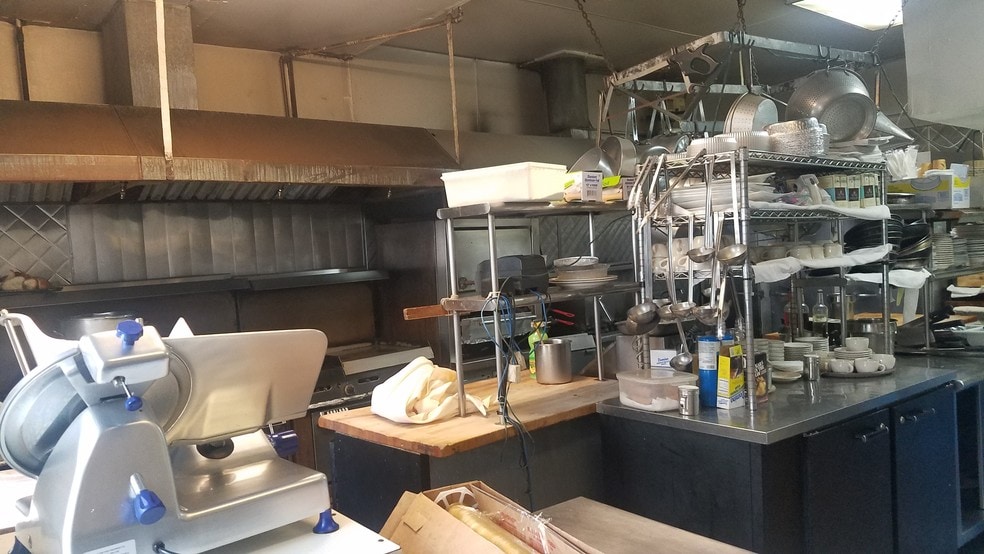 More Photos Of 356 Kimball Ave, Yonkers Restaurant For Sale